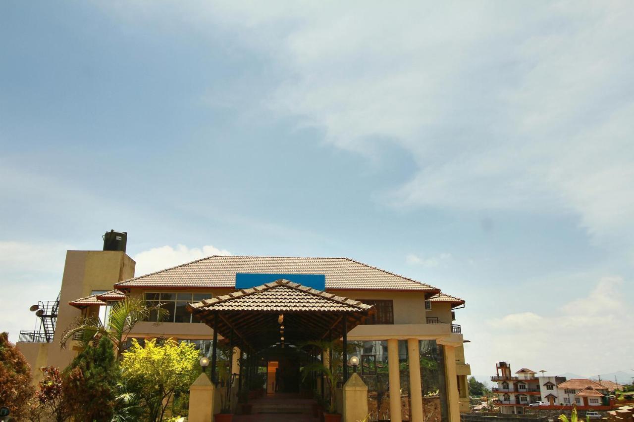Oyo 17387 Hilldale Resorts 马迪凯里 外观 照片